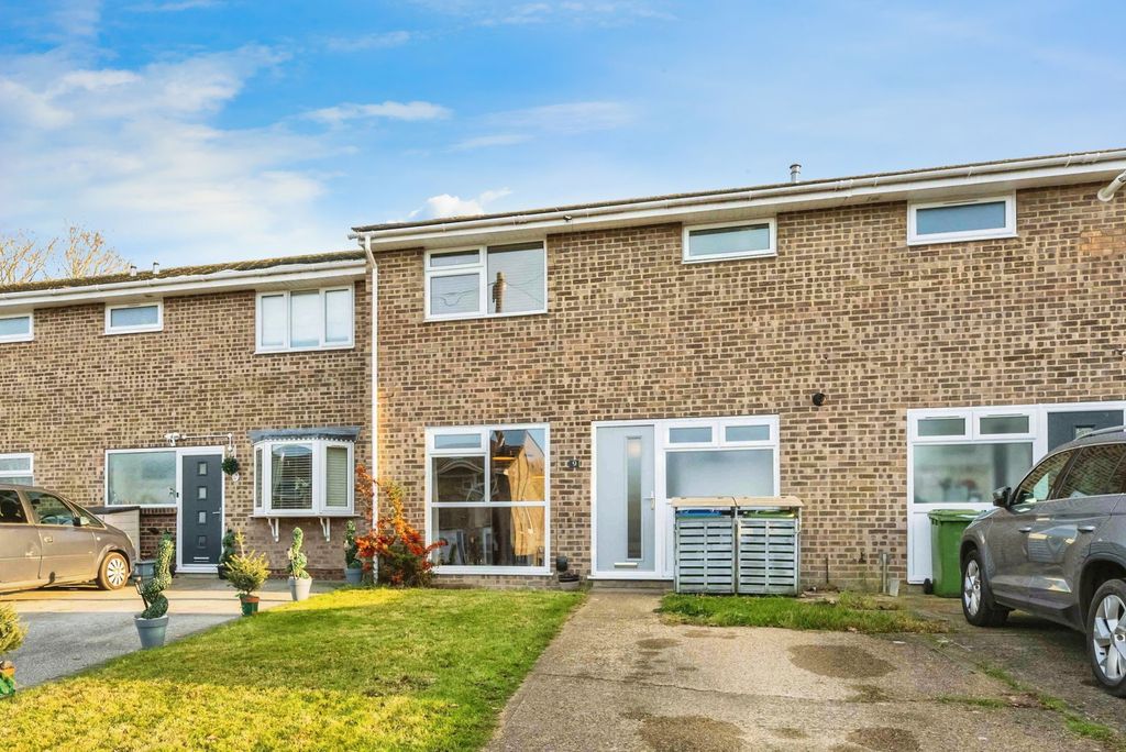 Property photo 1 of 34