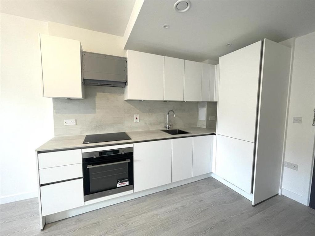 Property photo 2 of 8 Kitchen New Pic.Png