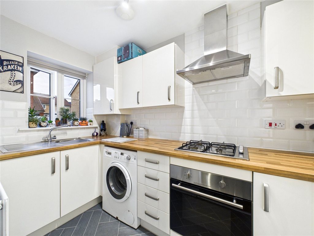 Property photo 2 of 11 Picture 2