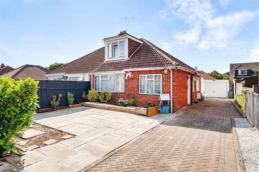 Property photo 1 of 19 Front Shot With Drive.Jpg