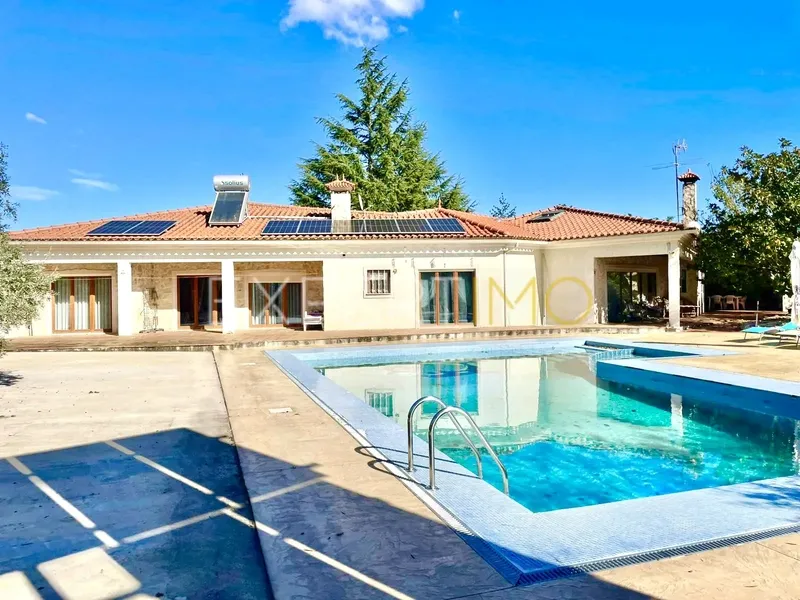 Property photo 1 of 18 Img 0