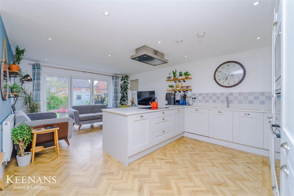 Property photo 2 of 42 2.Jpg