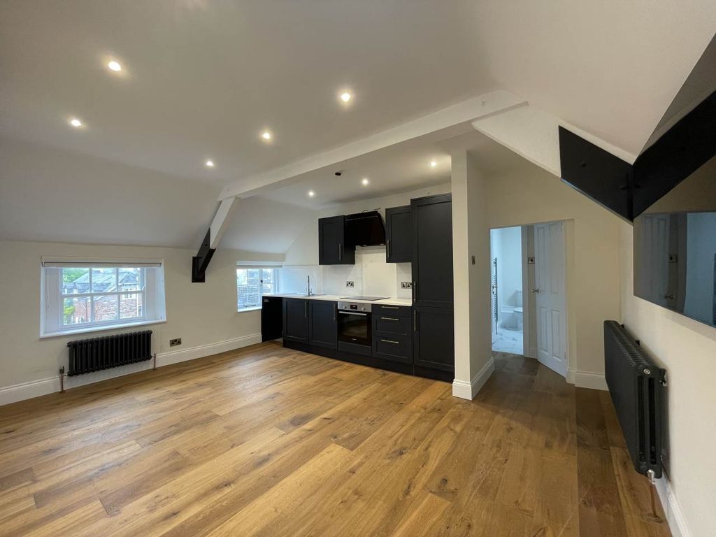 Property photo 2 of 6 Lounge Kitchen