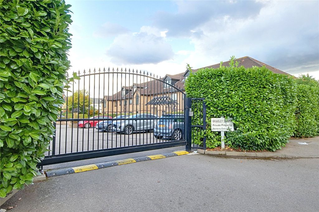 Property photo 2 of 11 Picture No. 10