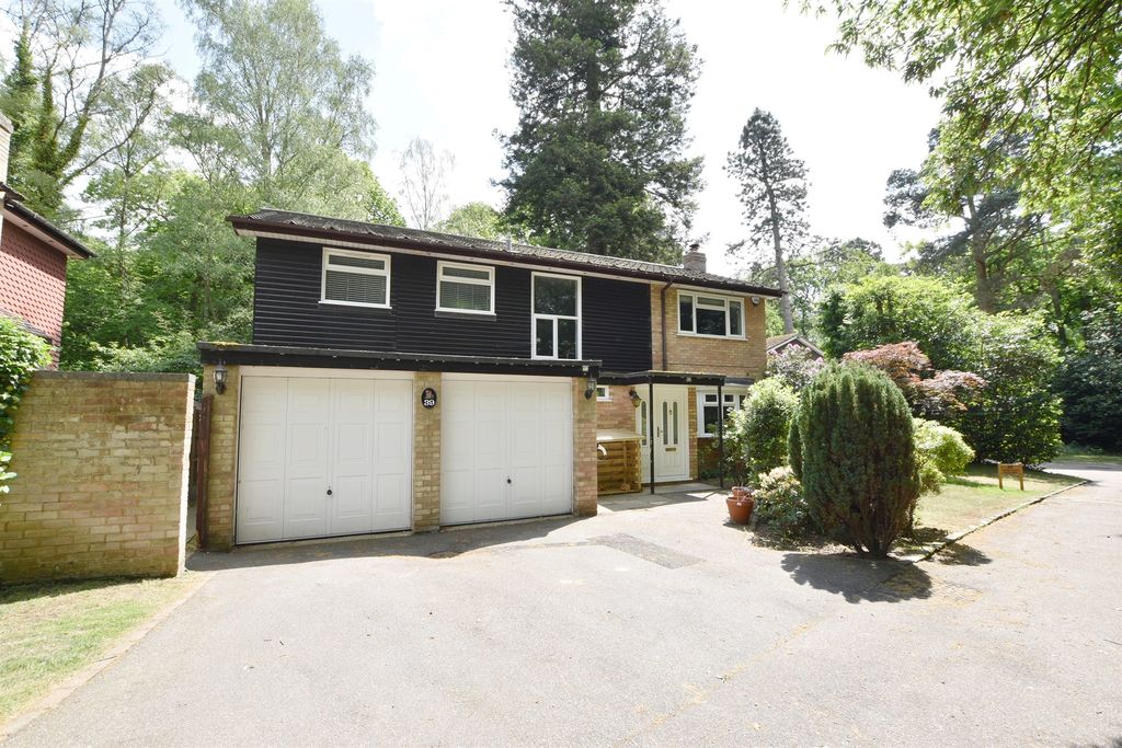 Property photo 3 of 21