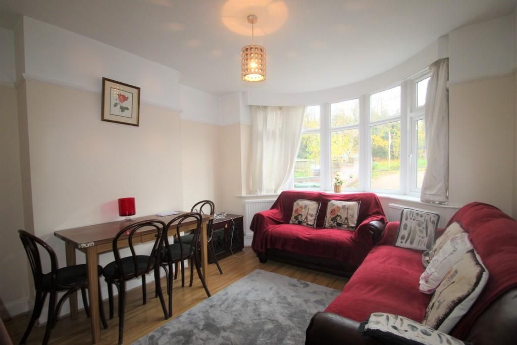 Property photo 3 of 8