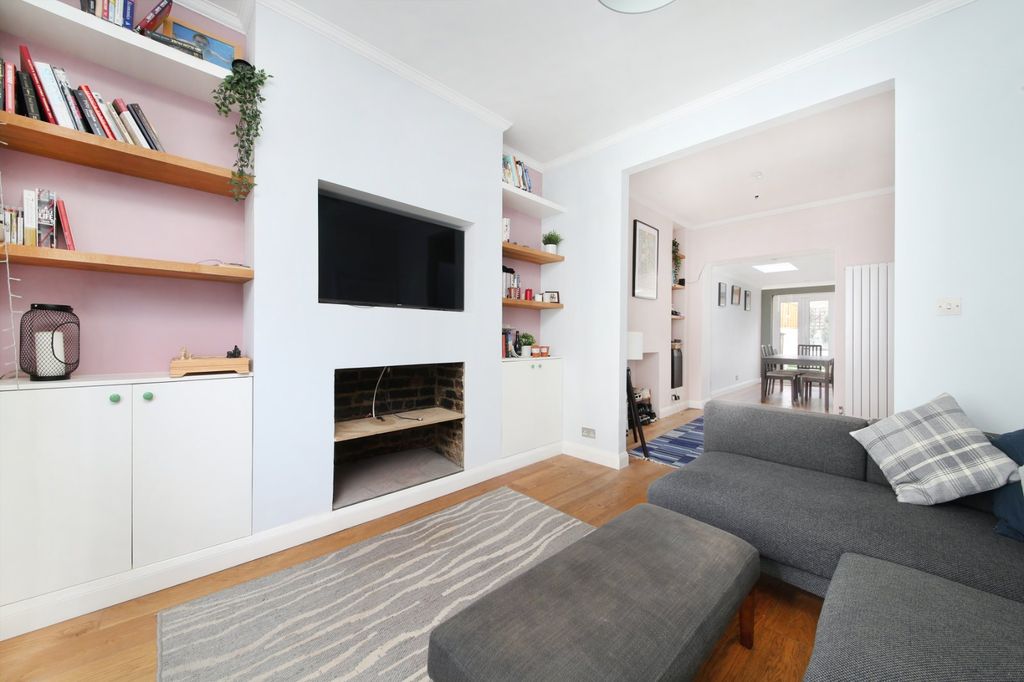 Property photo 1 of 14