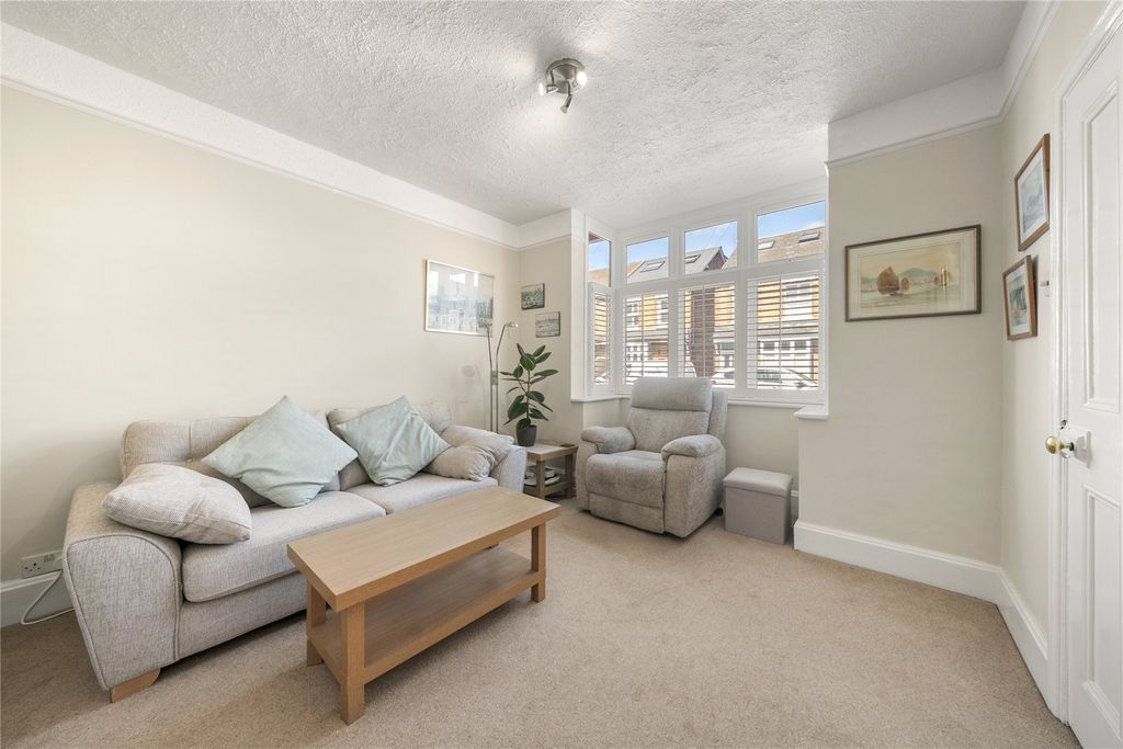 Property photo 2 of 11 Picture No. 07