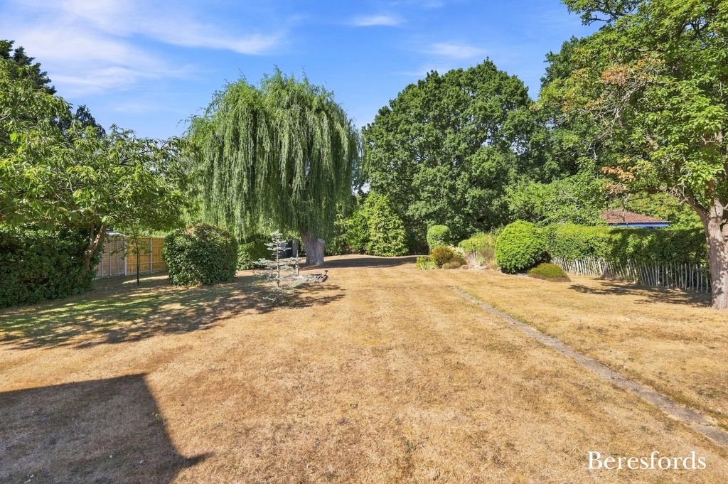 Property photo 2 of 37 Picture No. 39