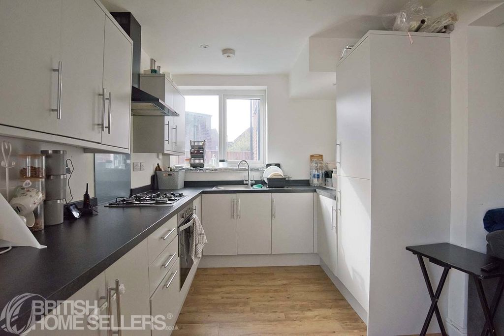 Property photo 3 of 16 Picture No. 07