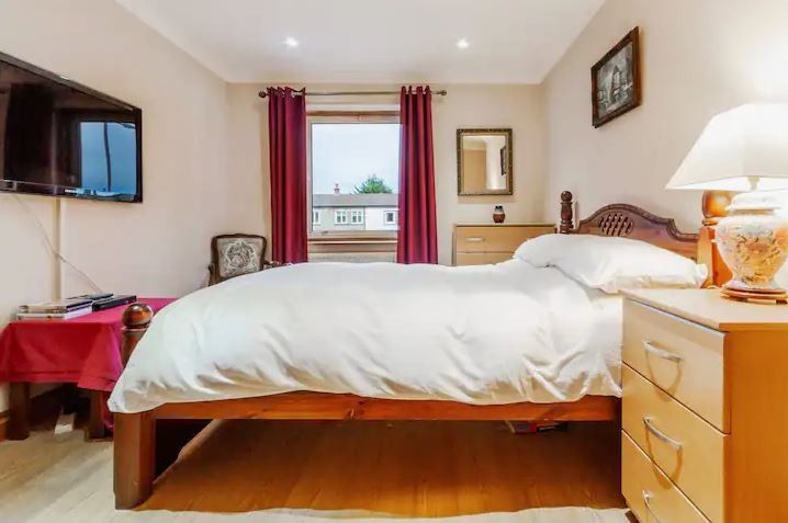 Property photo 3 of 6 4164543