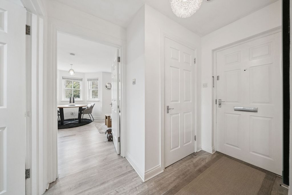 Additional image 10 of 2 bed flat for saleFlat 3 Dalandhui East, Garelochhead, Helensburgh G84