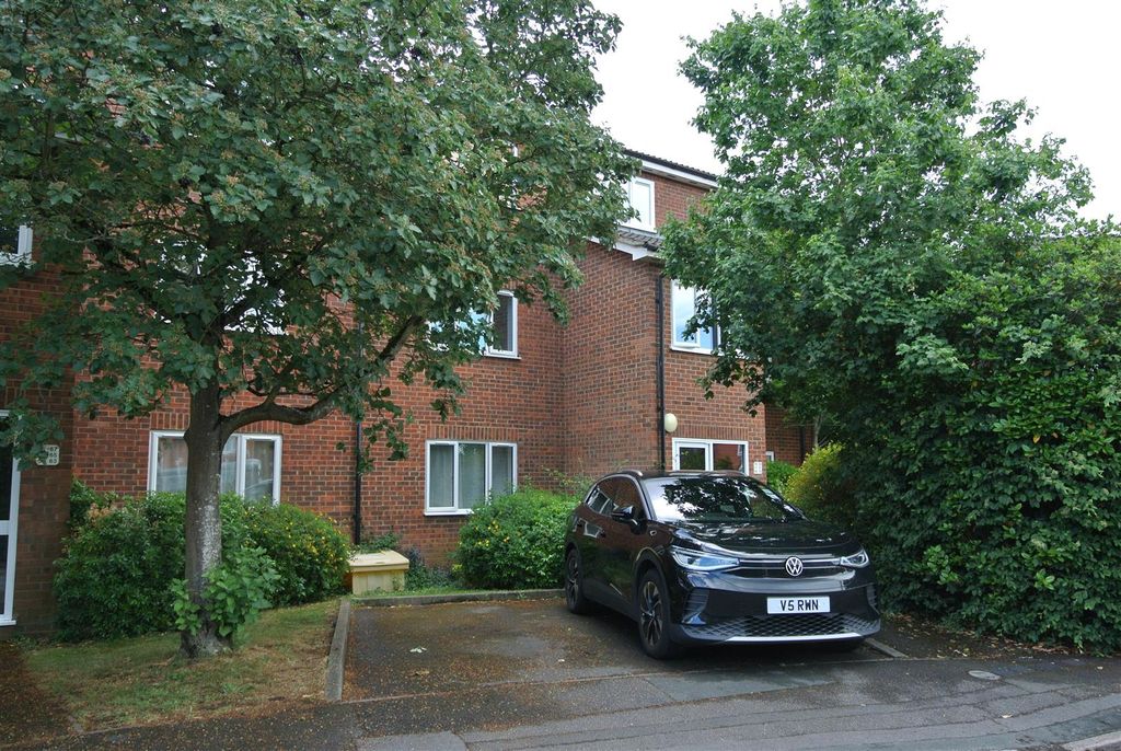 Property photo 2 of 15 Front.Jpg
