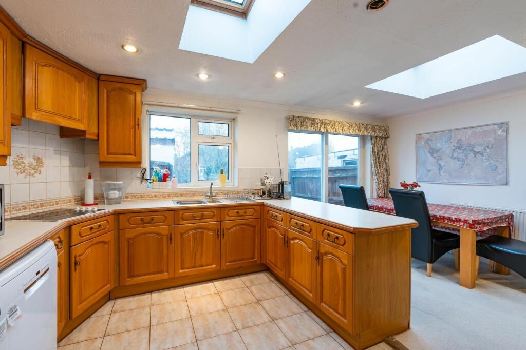 Property photo 2 of 15 Image