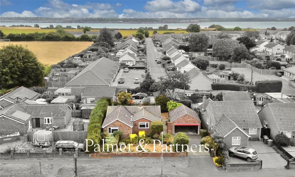 Property photo 3 of 27 Picture No. 05