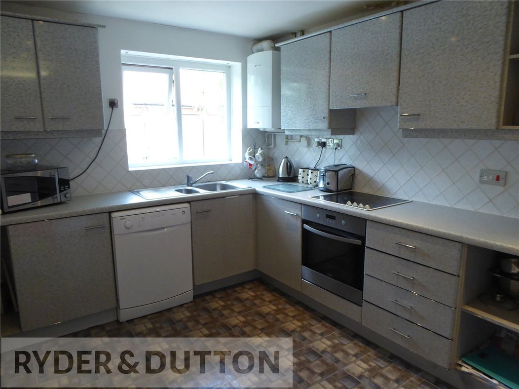 Property photo 3 of 13 Kitchen Diner