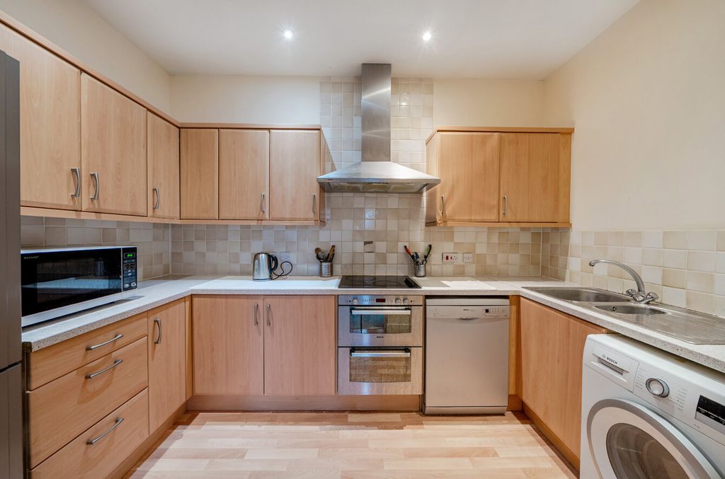 Property photo 3 of 13 Kitchen