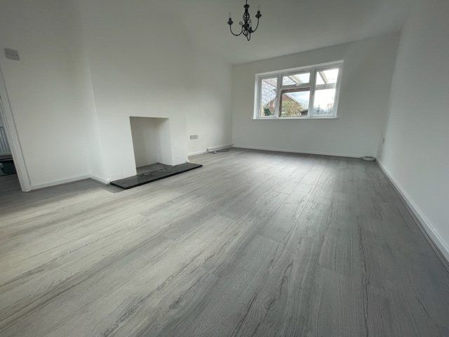 Property photo 1 of 10 Crescent Close, Whittlesey