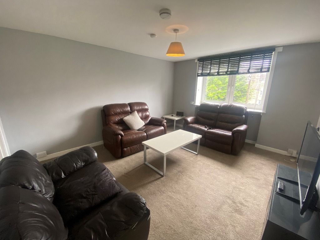 Property photo 3 of 14 Photo 3