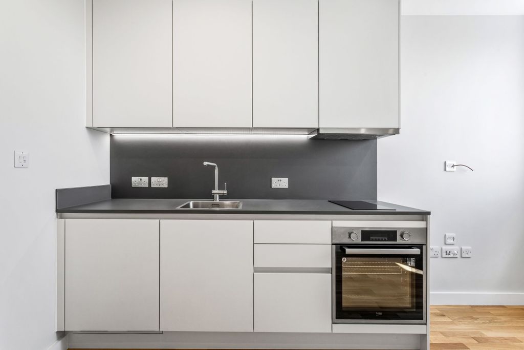 Property photo 1 of 13 Kitchen (Example)