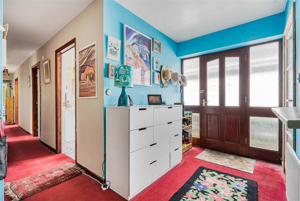 Property photo 2 of 20 20_77761.Jpg