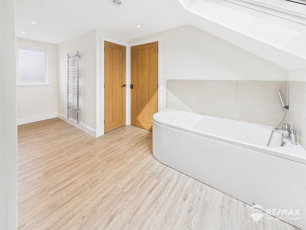 Additional image 21 of 4 bed detached house for saleOakley Gardens, Little Oakley, Harwich CO12