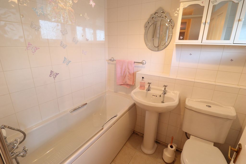 Property photo 3 of 8 Picture No. 03