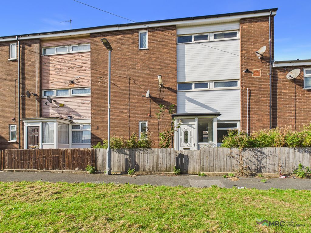 Property photo 1 of 12 4 Bedroom Terraced For Sale