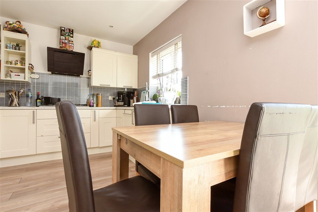 Property photo 1 of 9 Kitchen/Diner