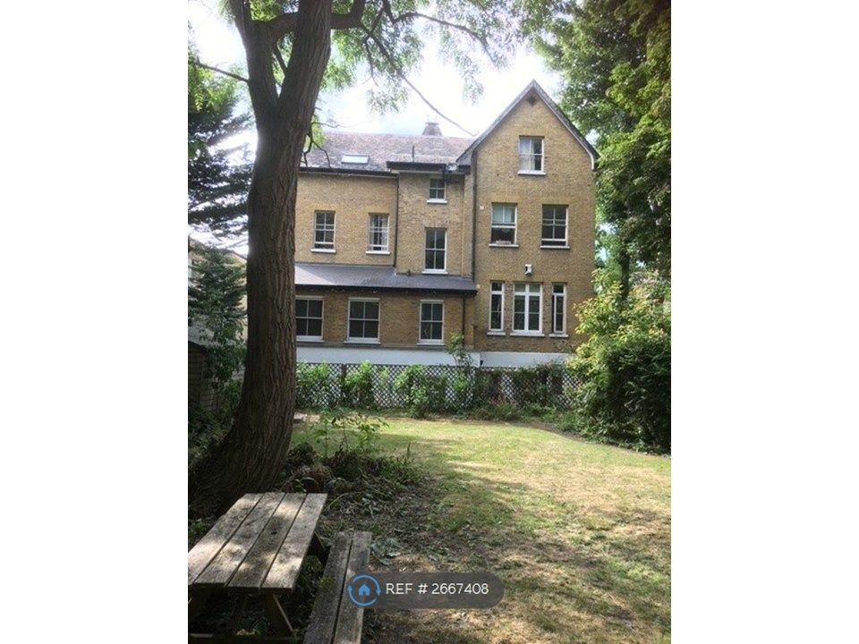 Property photo 3 of 8