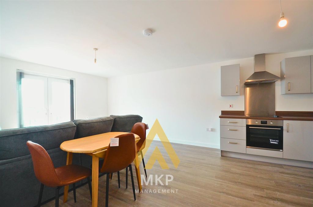 Property photo 3 of 10 4.Png