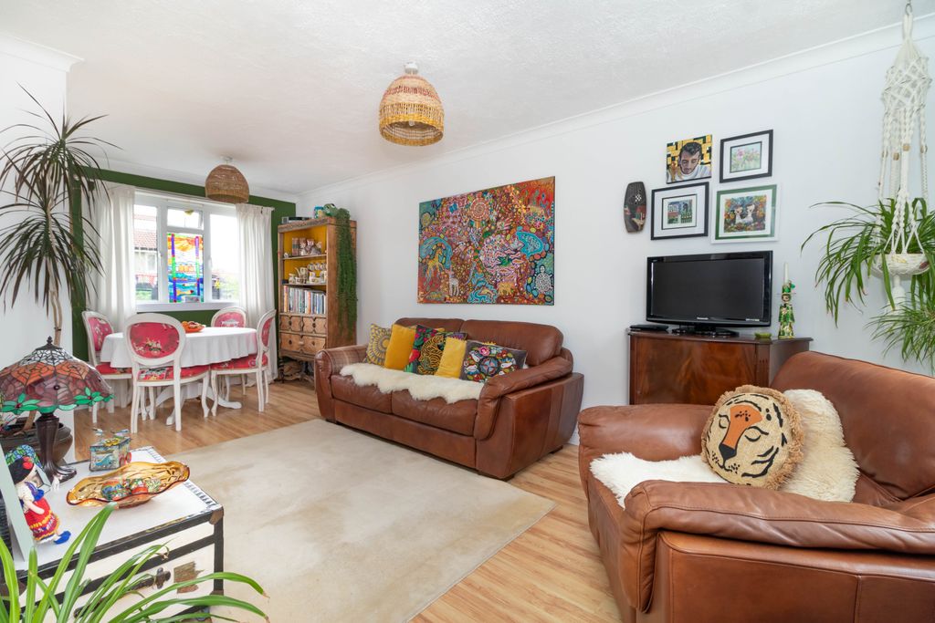 Property photo 3 of 24 Open-Plan Lounge/Dining Room