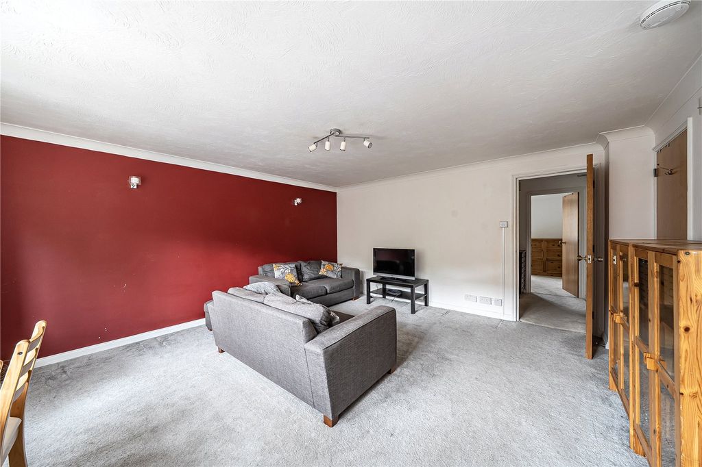 Property photo 3 of 11 Picture No. 22