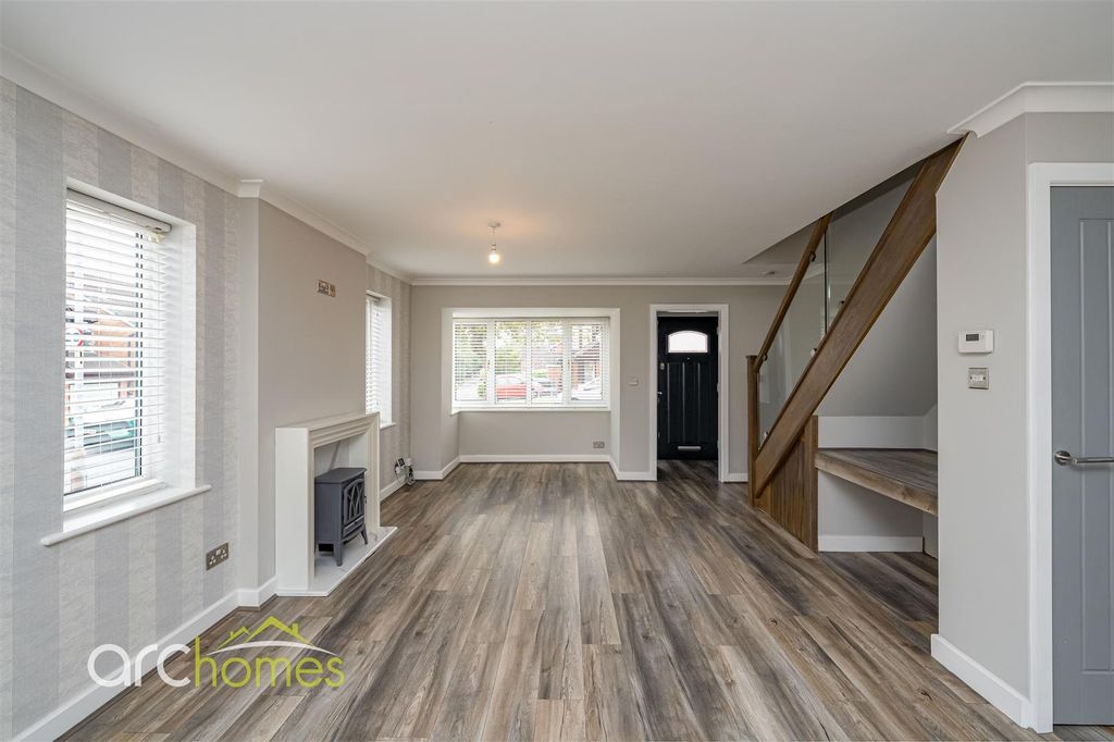 Property photo 2 of 37 Forbes-10.Jpg