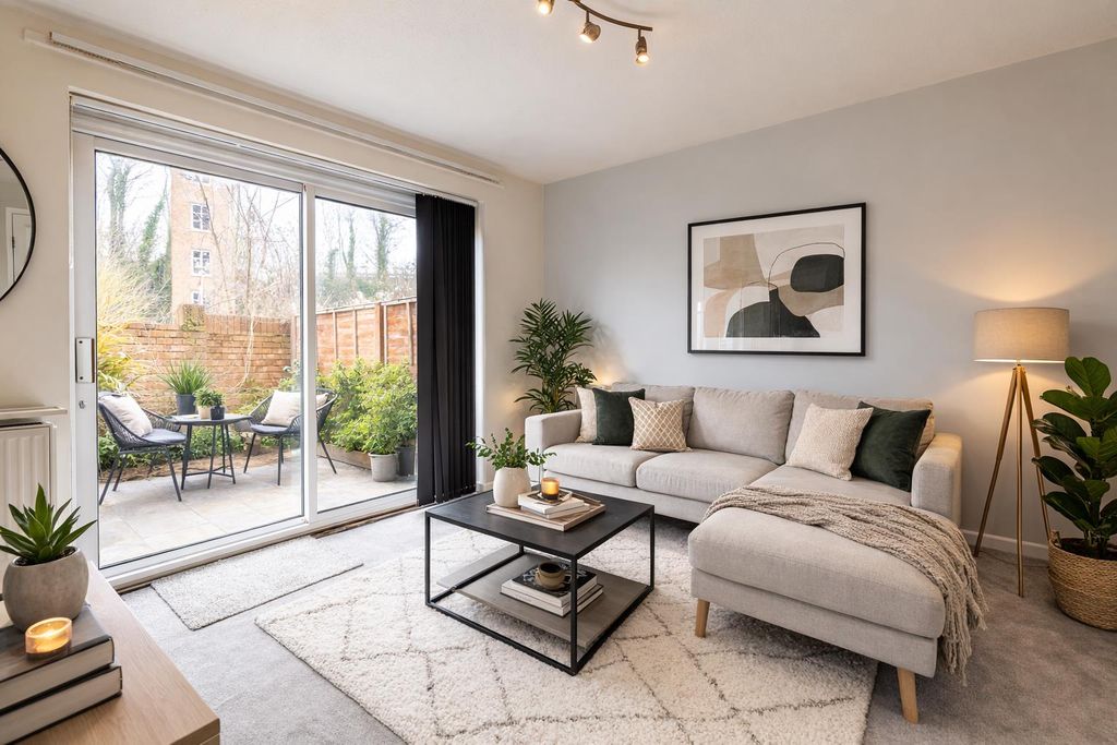 Property photo 2 of 11 5470A568-Bc40-4821-9798-9B6c0949A018.Png