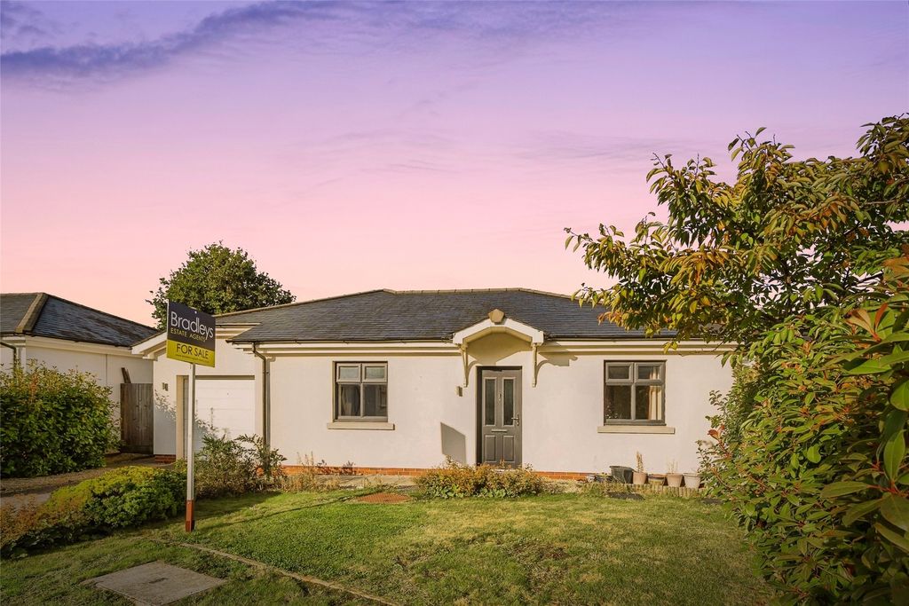 Property photo 1 of 13 Front Aspect