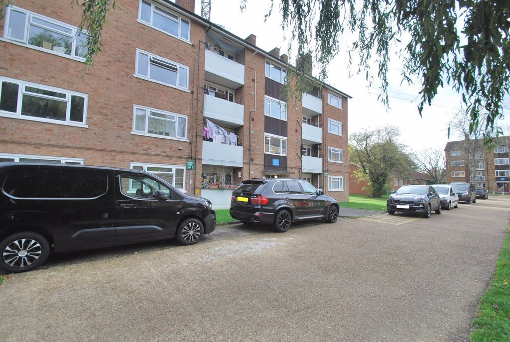 Property photo 1 of 11 Photo 5