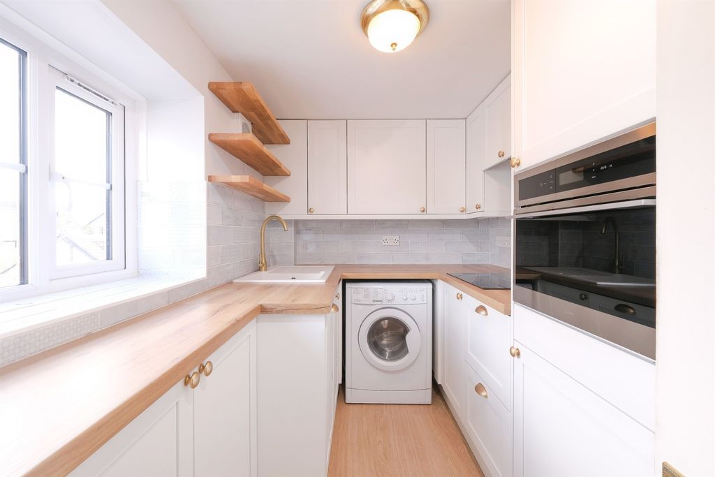 Additional image 8 of 2 bed flat for saleGlendower Street, Monmouth NP25