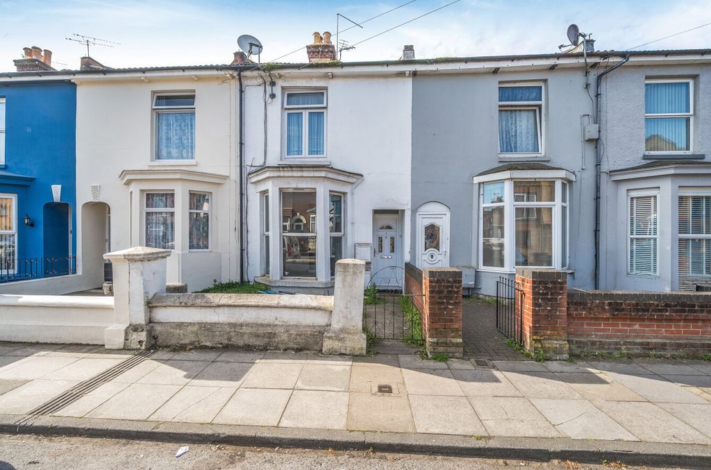 Property photo 1 of 8 1451127-27-69Fb01...