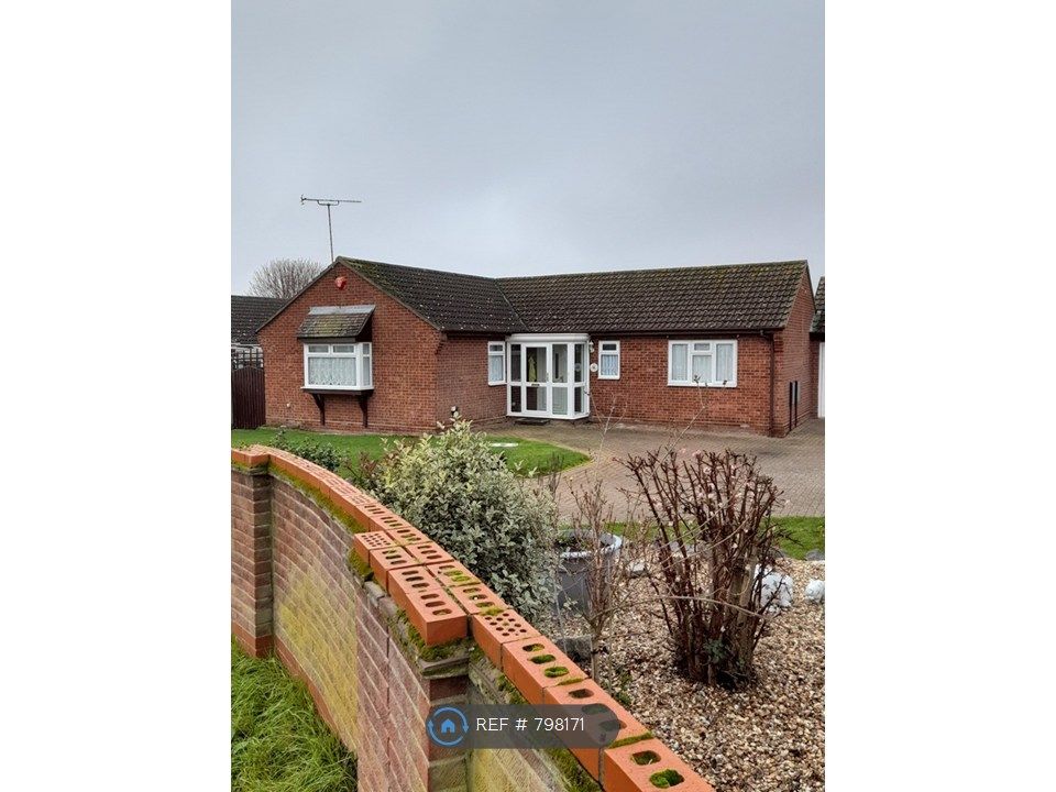 Property photo 3 of 35