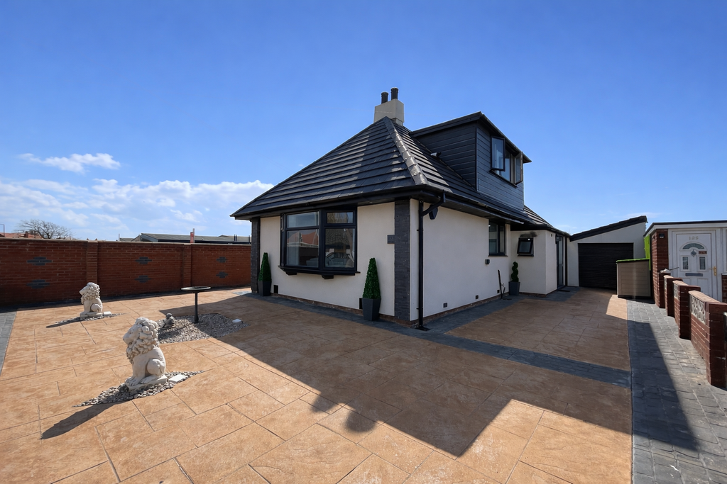 Property photo 2 of 23