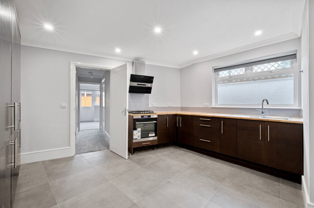 Property photo 1 of 11 Picture 1