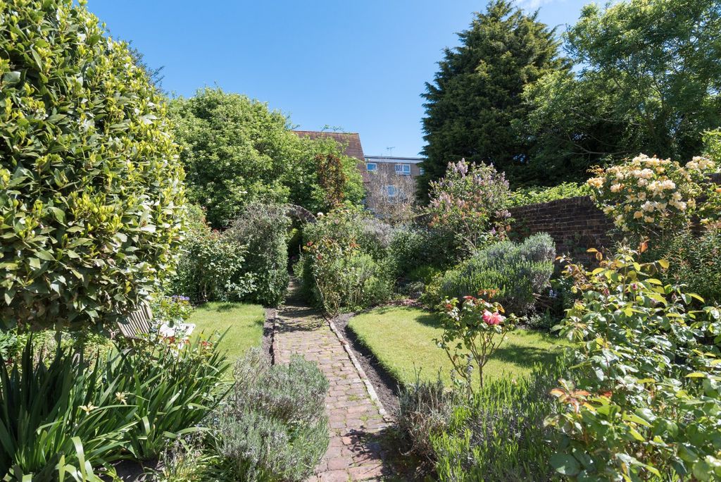 Property photo 3 of 18 Picture No. 49