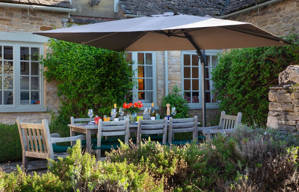 Property photo 2 of 27 Picture No. 08