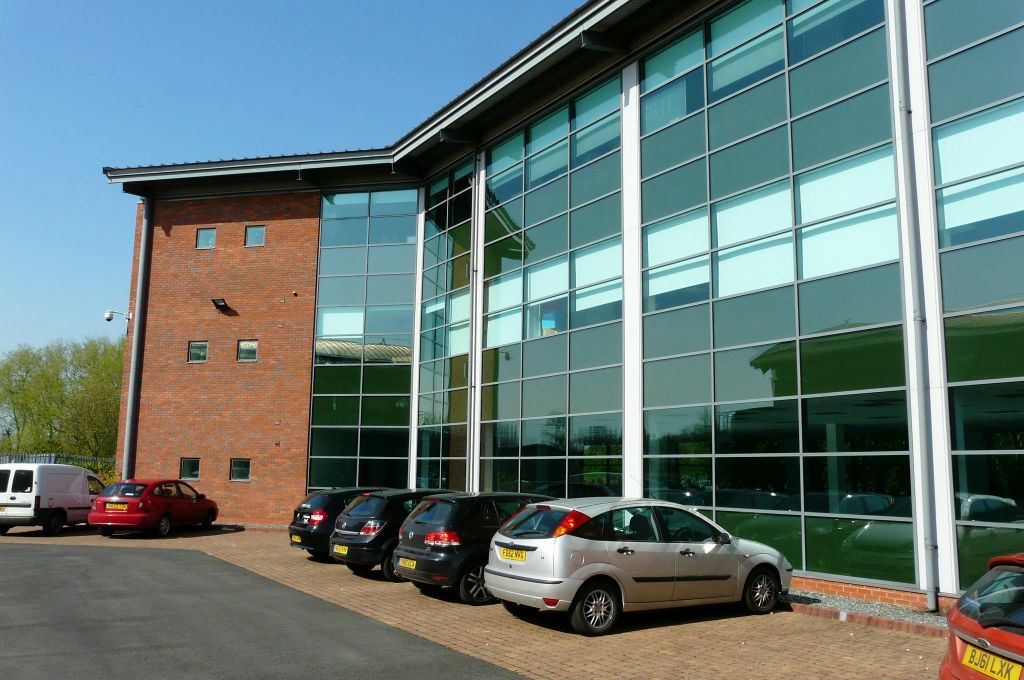 Property photo 3 of 7 Acton House 2