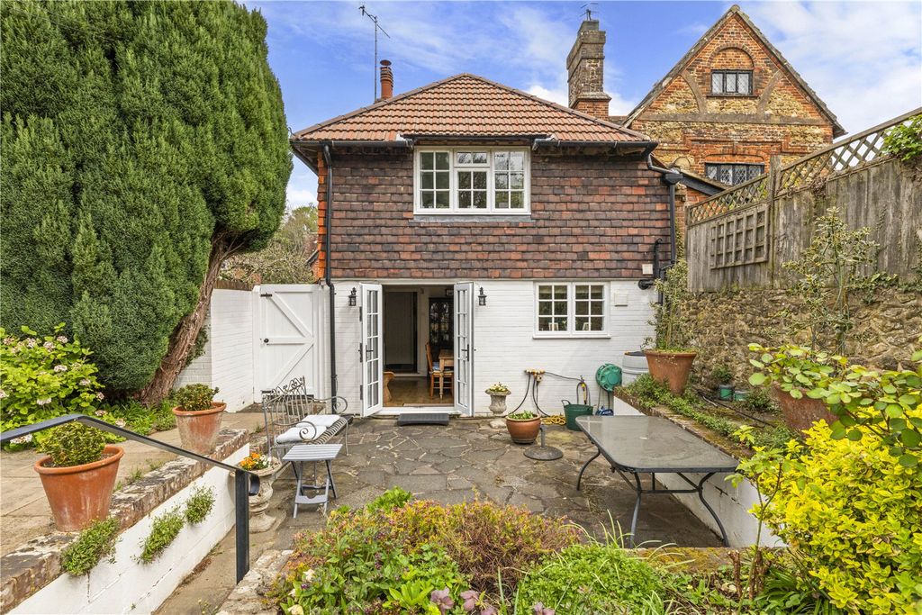 Property photo 1 of 22 Rear To Garden