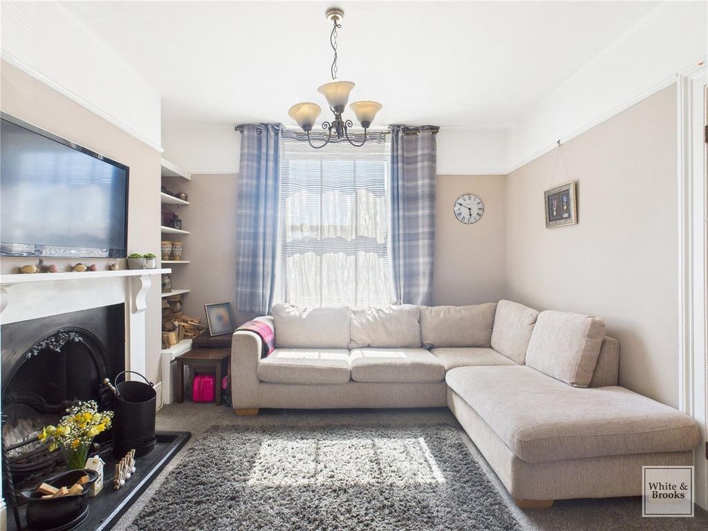 Property photo 2 of 18 1.Jpg