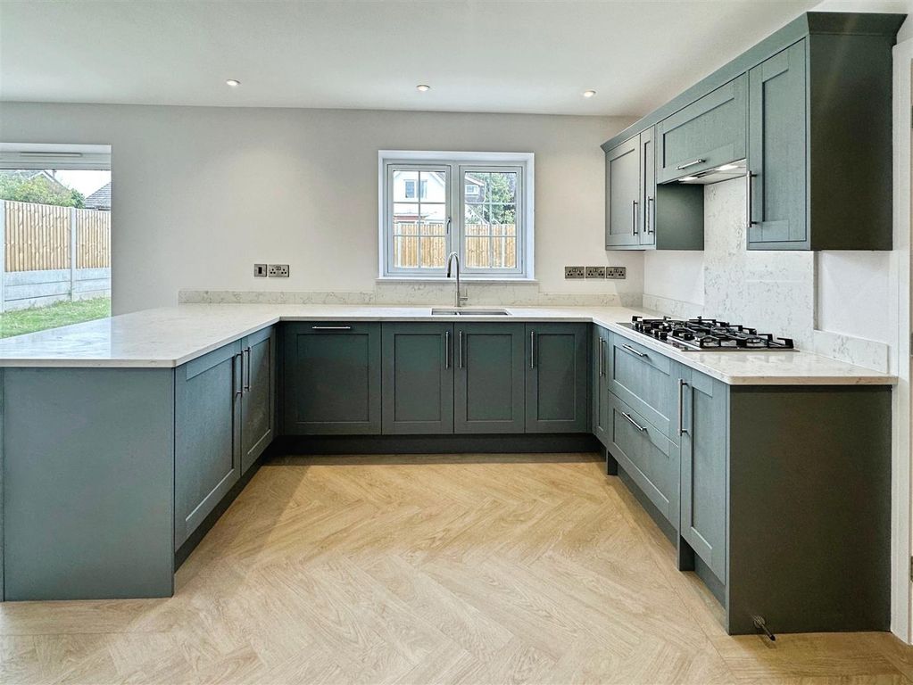 Property photo 3 of 44 Kitchen
