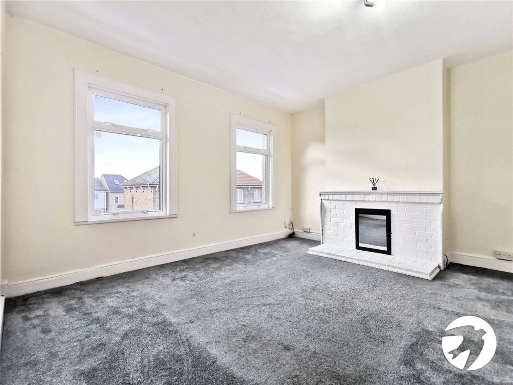 Property photo 2 of 8 Picture No. 02