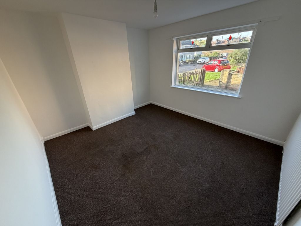 Property photo 3 of 10 Image